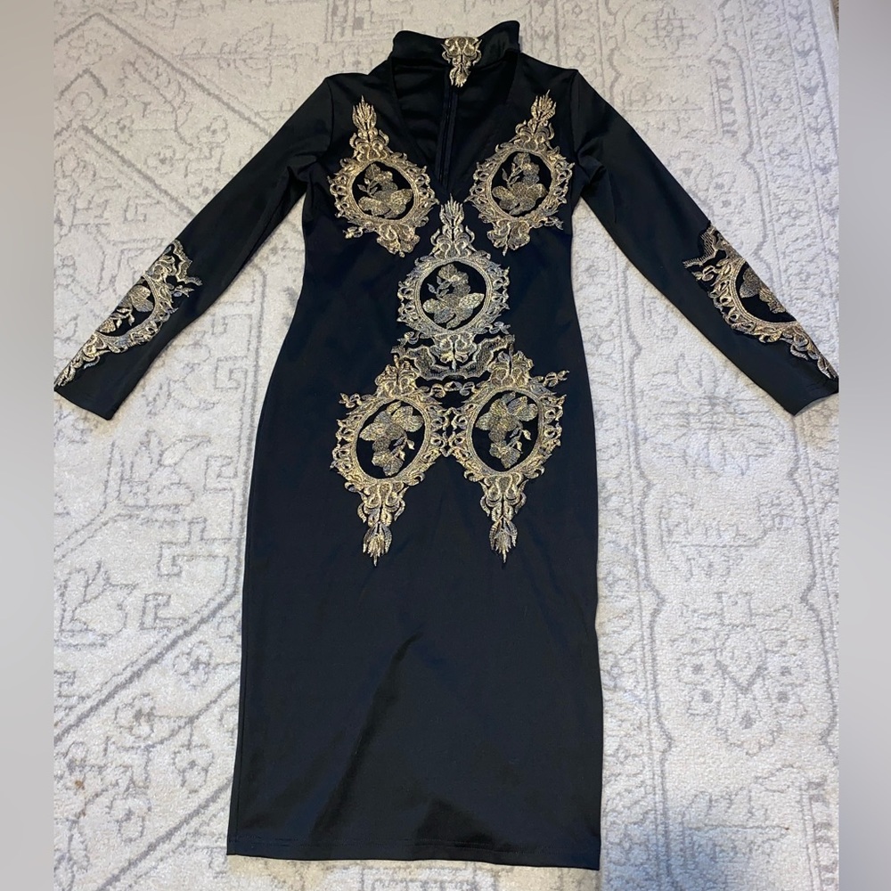 Never Worn- Embroidered Mock Neck Midi Dress